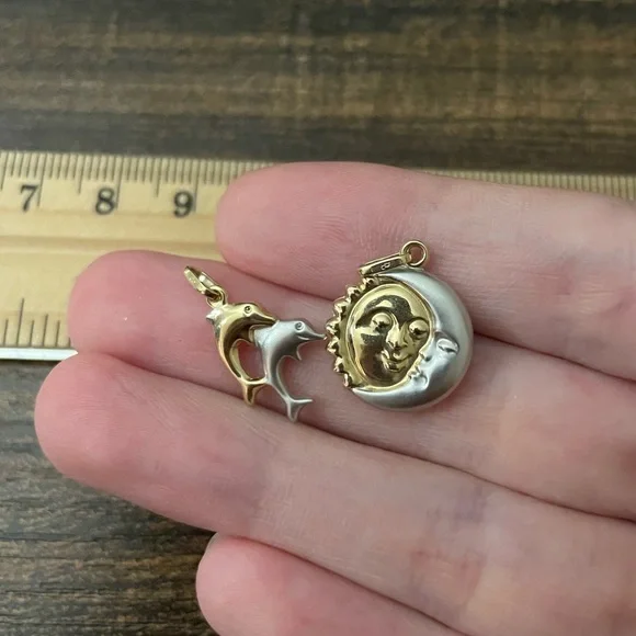 14k solid gold two tone puffy reversible sun moon face celestial pendant 3d - Picture 10 of 14